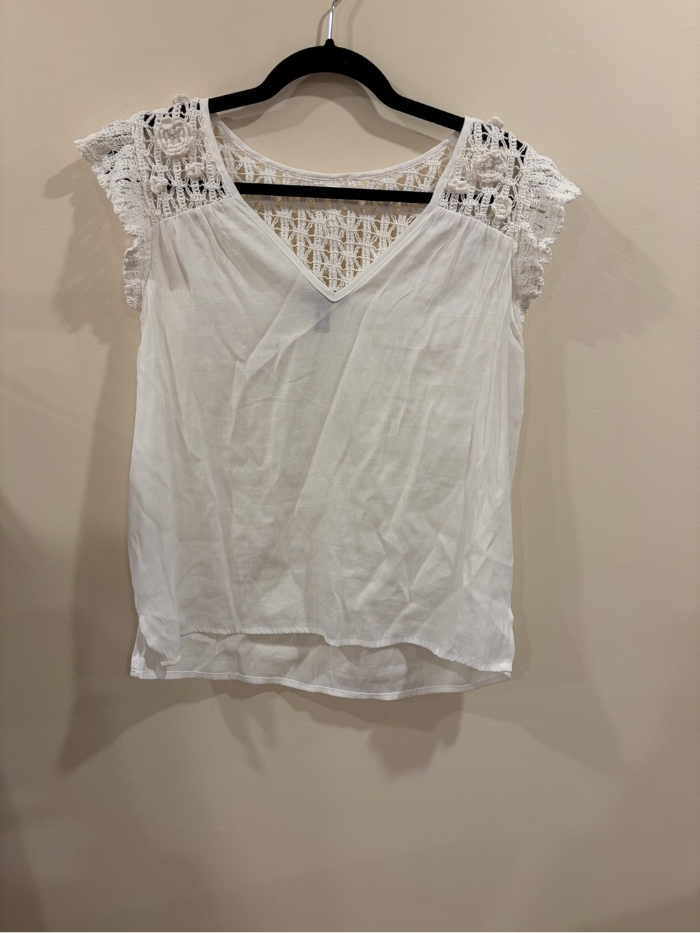 Aqua White Crochet V-Neck Top Size L